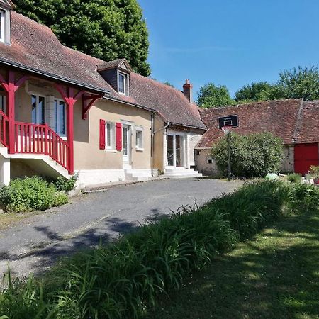 Maison De Charme Pres De Beauval Saint-Cyran-du-Jambot ภายนอก รูปภาพ