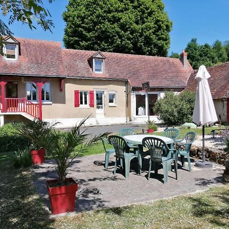 Maison De Charme Pres De Beauval Saint-Cyran-du-Jambot ภายนอก รูปภาพ