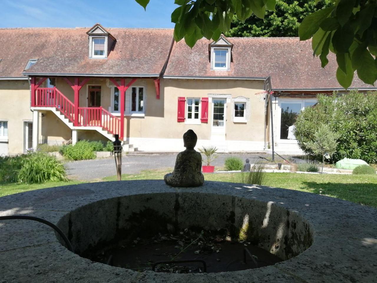 Maison De Charme Pres De Beauval Saint-Cyran-du-Jambot ภายนอก รูปภาพ
