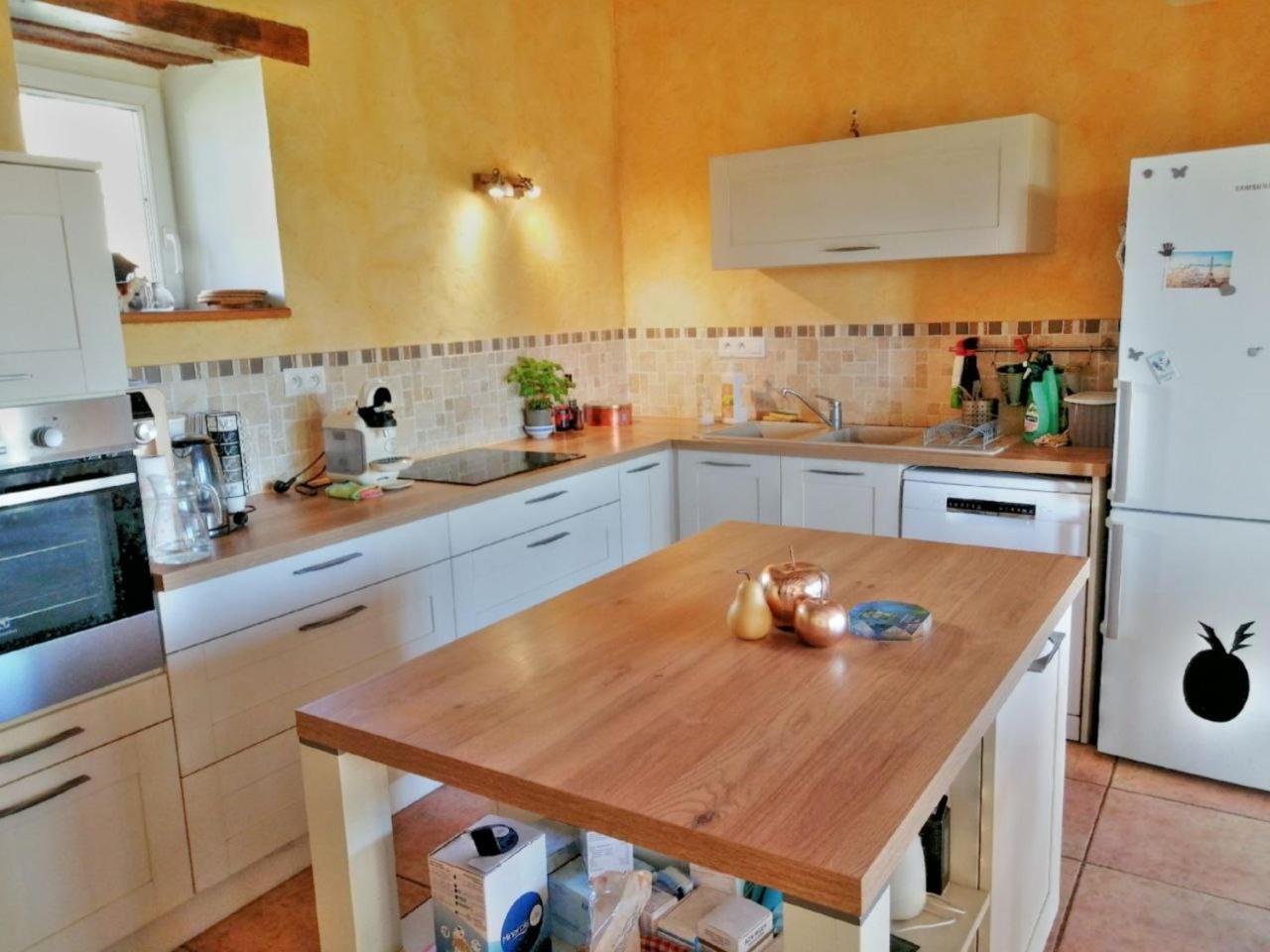 Maison De Charme Pres De Beauval Saint-Cyran-du-Jambot ภายนอก รูปภาพ